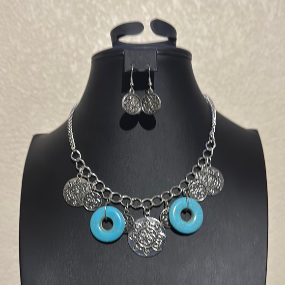 3/$12 Paparazzi Silver and Blue Necklace with Intricate Charms - Picture 1 of 5